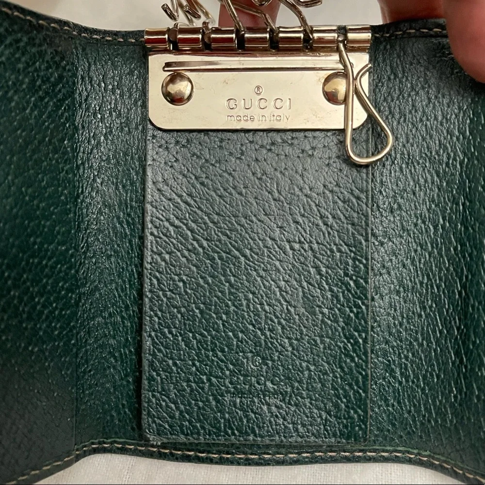 🔥Gucci Leather Key Case- Green🔥 - Picture 3 of 3